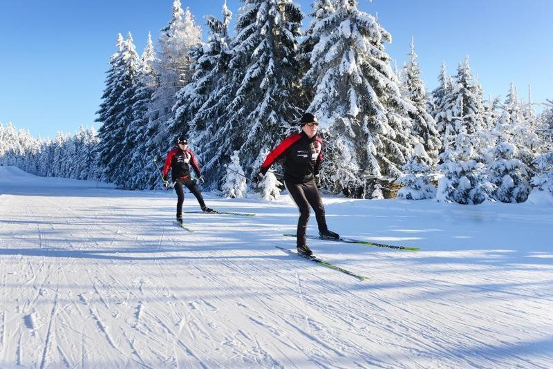 Apartmány Jura Nová Pec Esterno foto