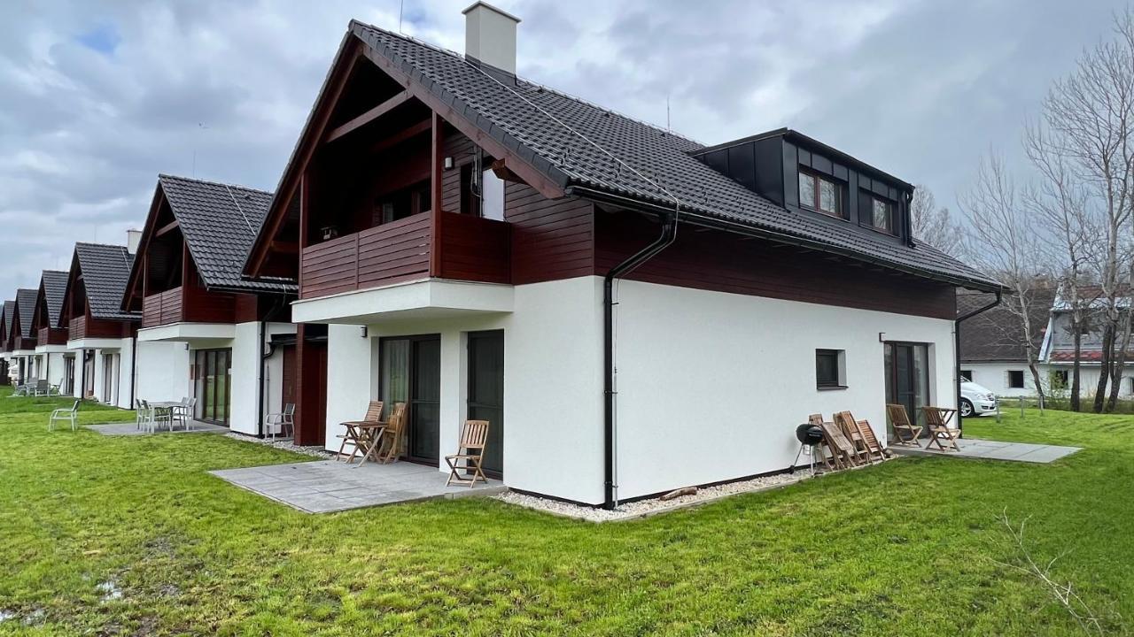 Apartmány Jura Nová Pec Esterno foto