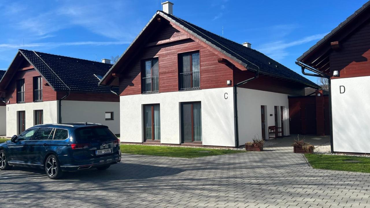 Apartmány Jura Nová Pec Esterno foto