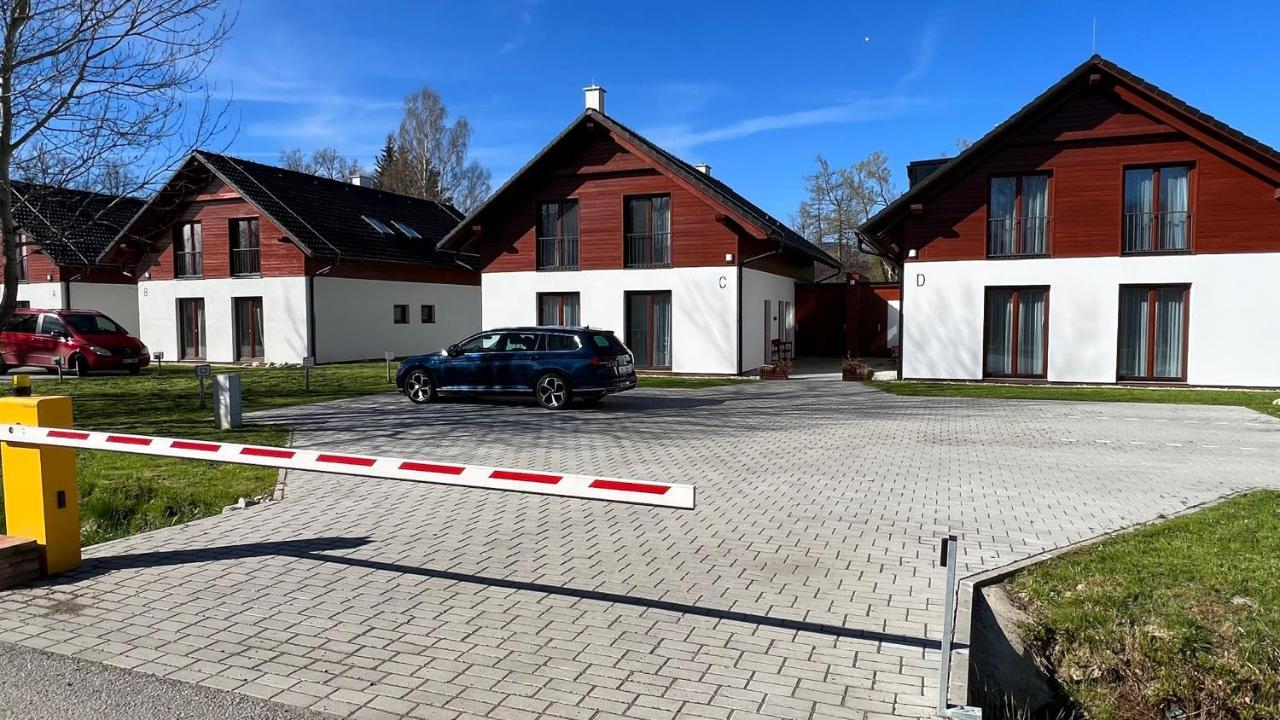 Apartmány Jura Nová Pec Esterno foto